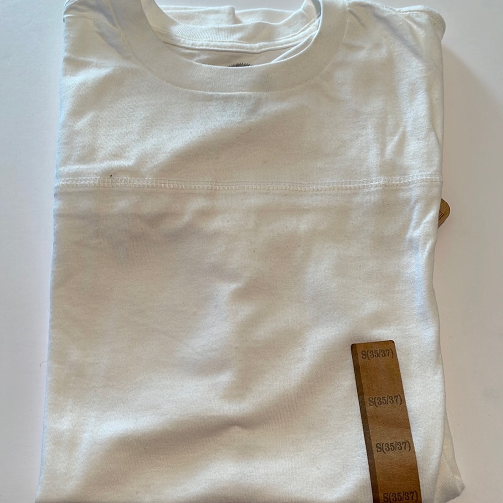Roebuck & Co Mens tees